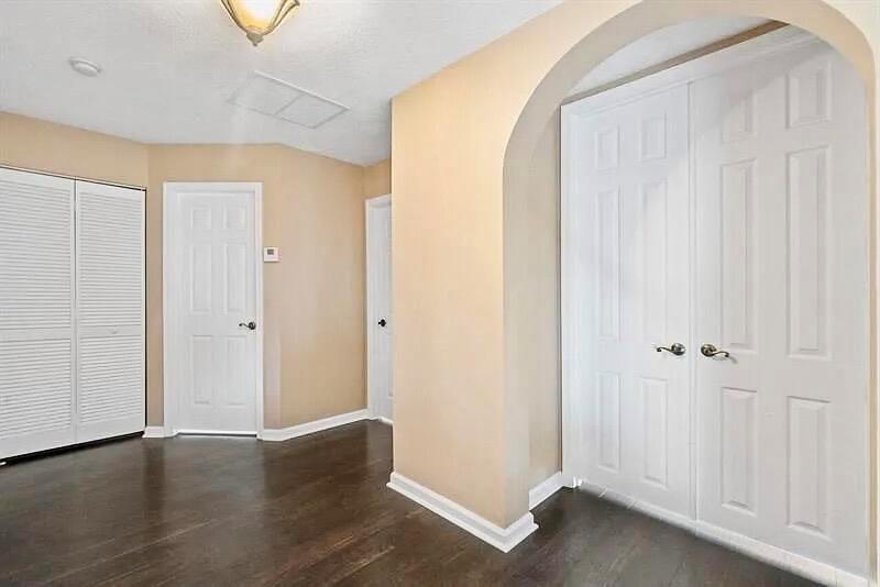 MADISON GREEN 1 - Residential