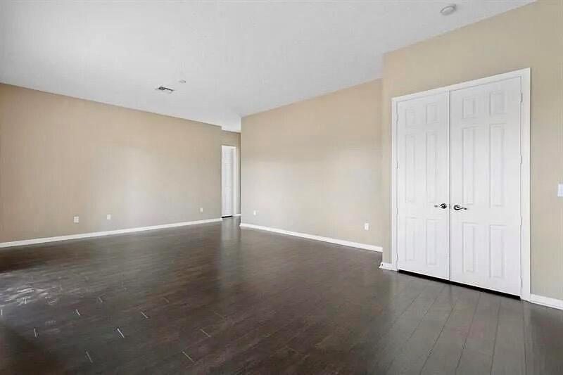 MADISON GREEN 1 - Residential