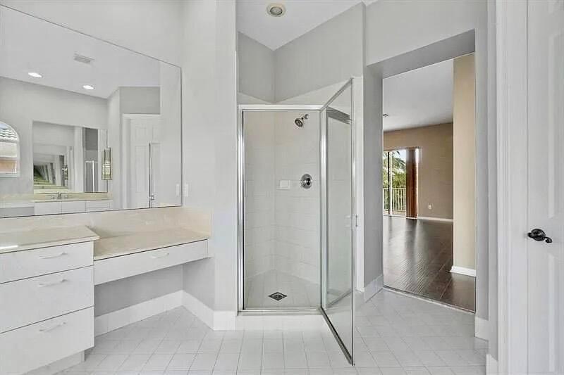 MADISON GREEN 1 - Residential