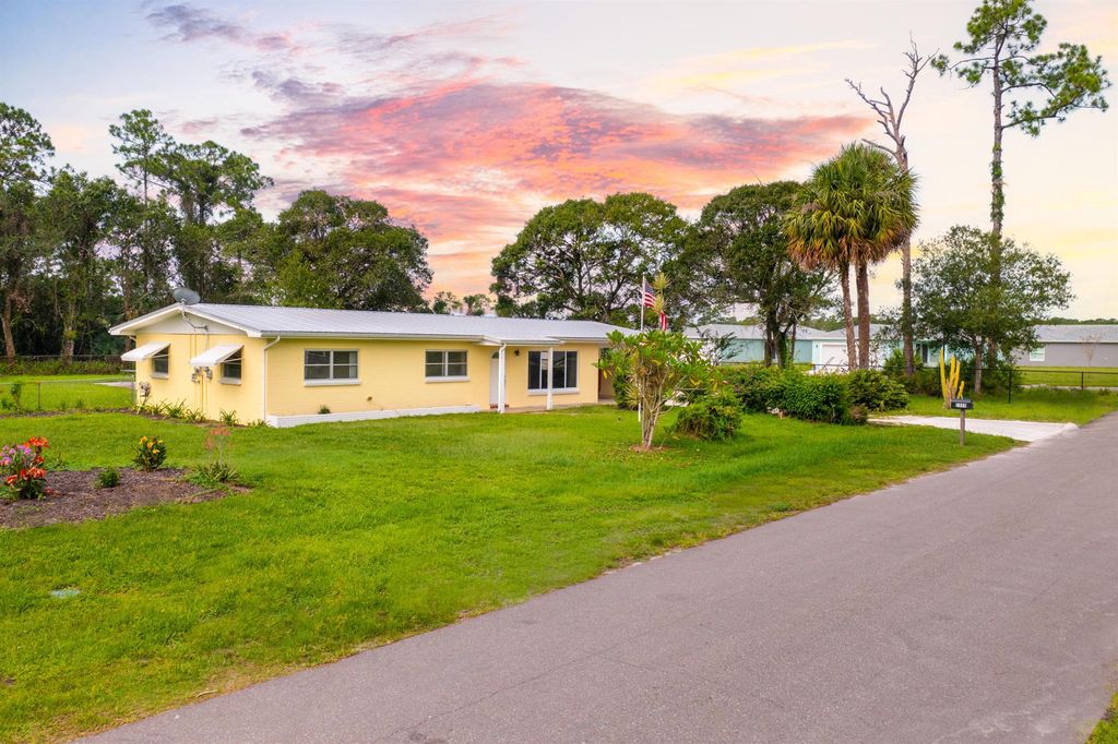 Photo of 2889 Rainbow Drive, Fort Pierce, FL 34981 (MLS # R10926067)