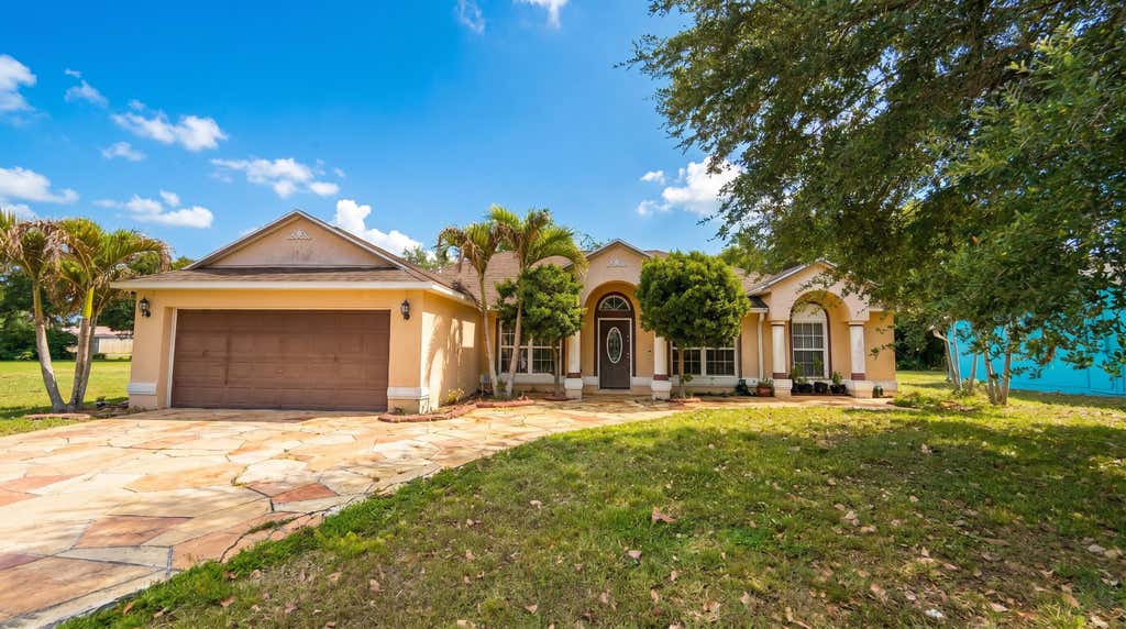 Photo of 1481 SW Algardi Lane, Port Saint Lucie, FL 34953 (MLS # B26041835)