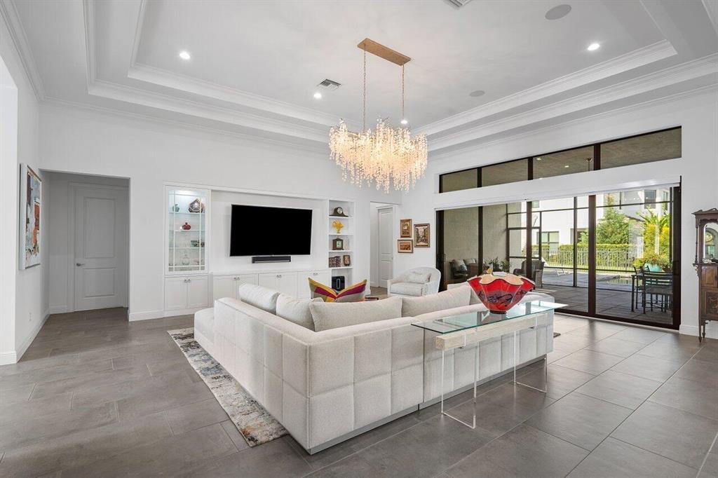 Royal Palm Polo - Residential