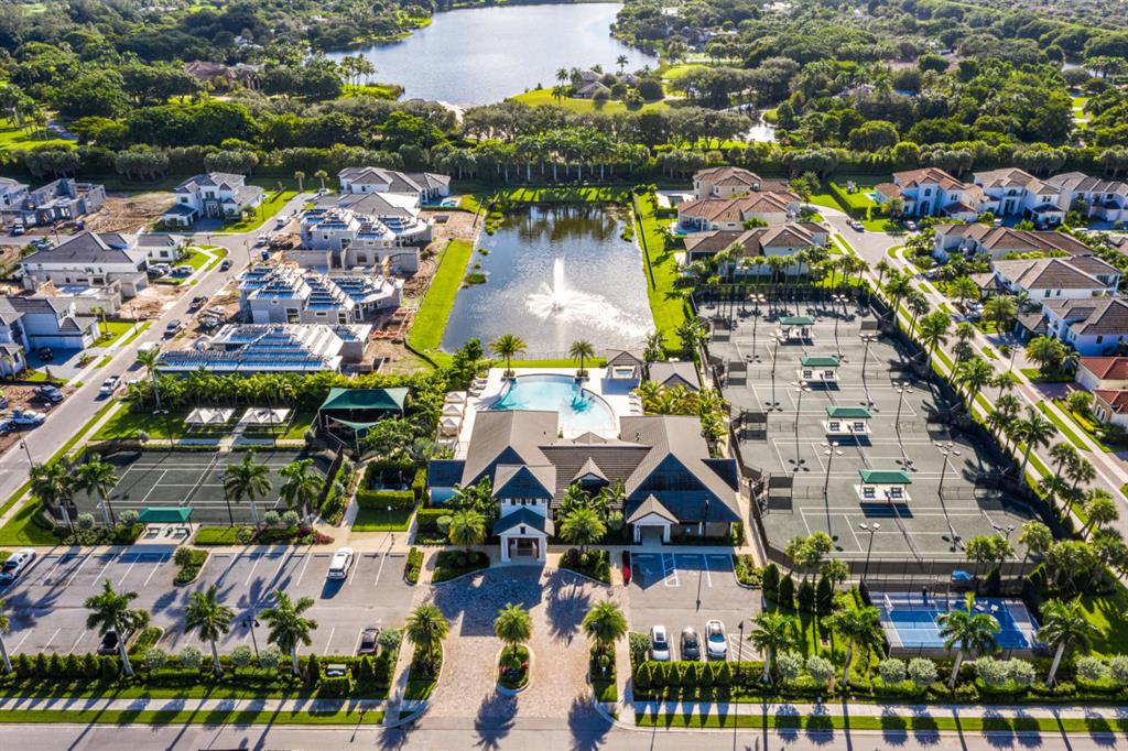Royal Palm Polo - Residential