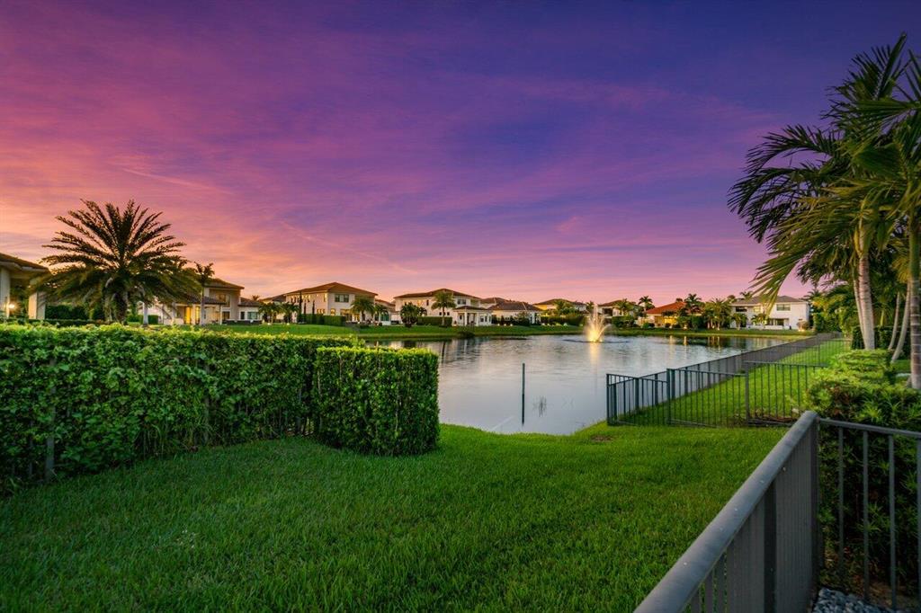 Royal Palm Polo - Residential