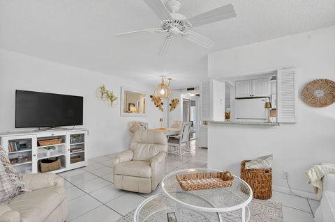 Tiny photo for 477 Tilford V, Deerfield Beach, FL 33442 (MLS # R11160803)