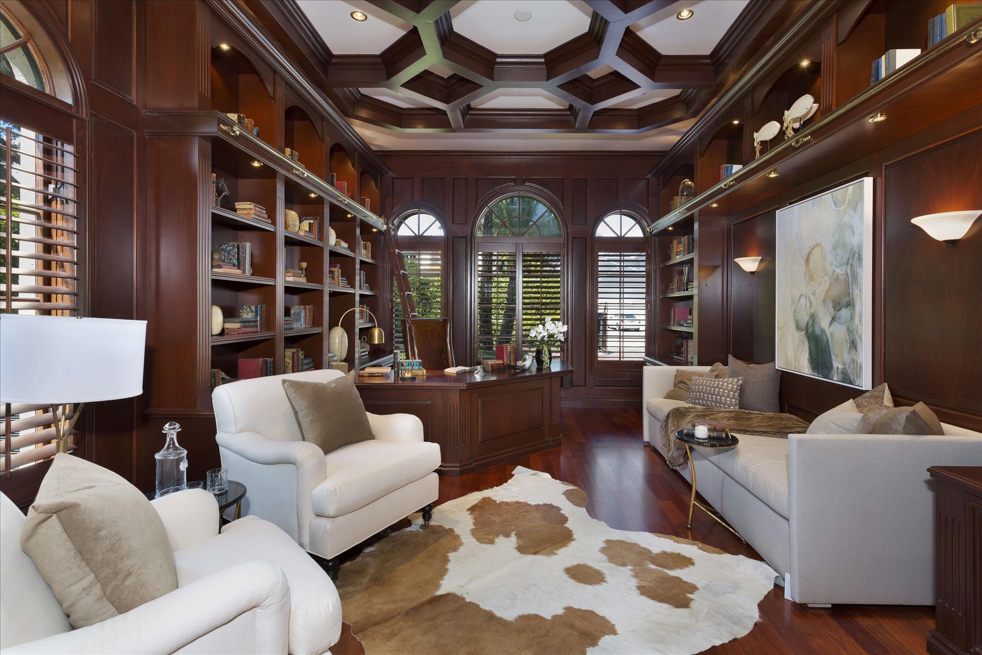 Royal Palm Yacht and Coun - Residential