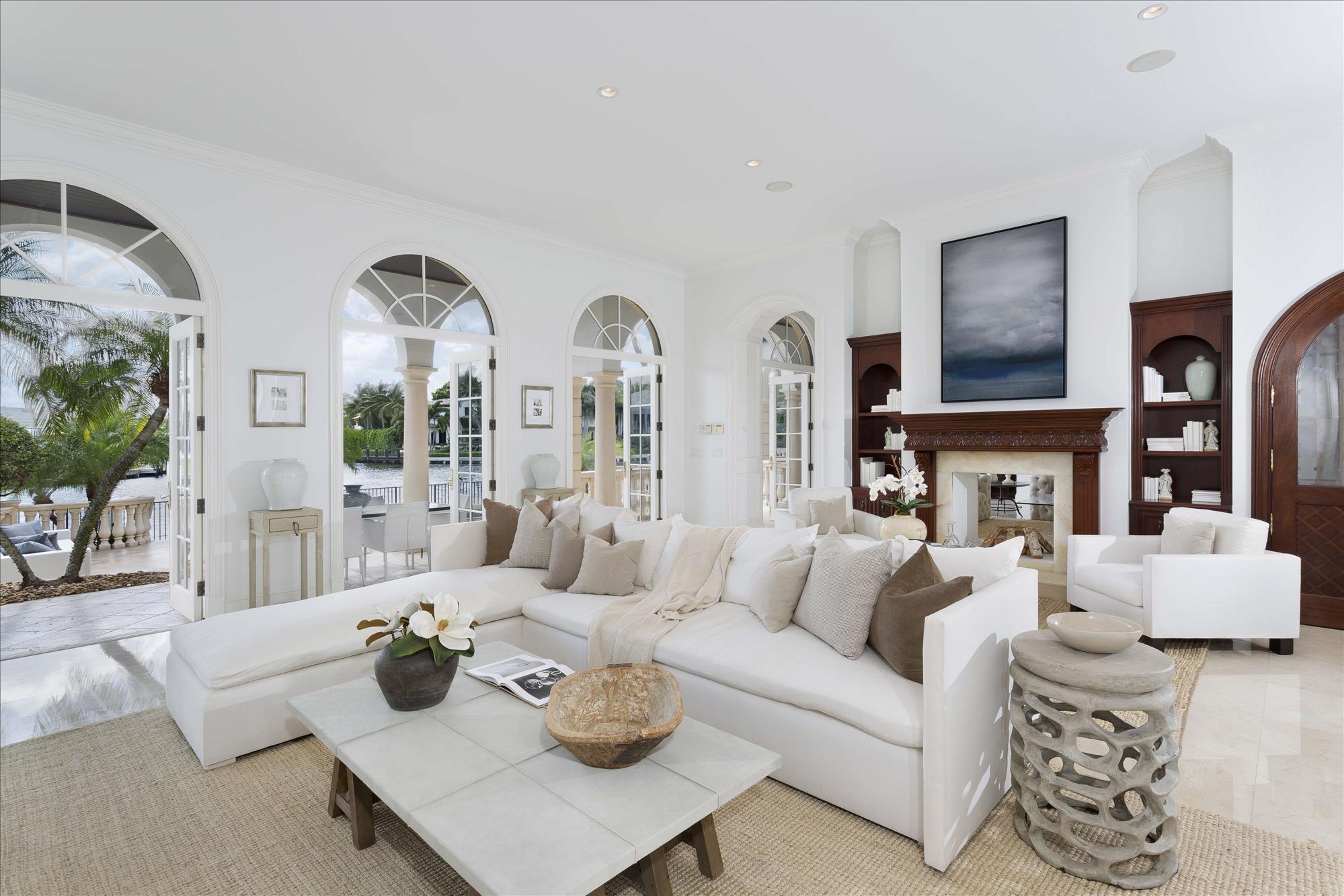 Royal Palm Yacht and Coun - Residential