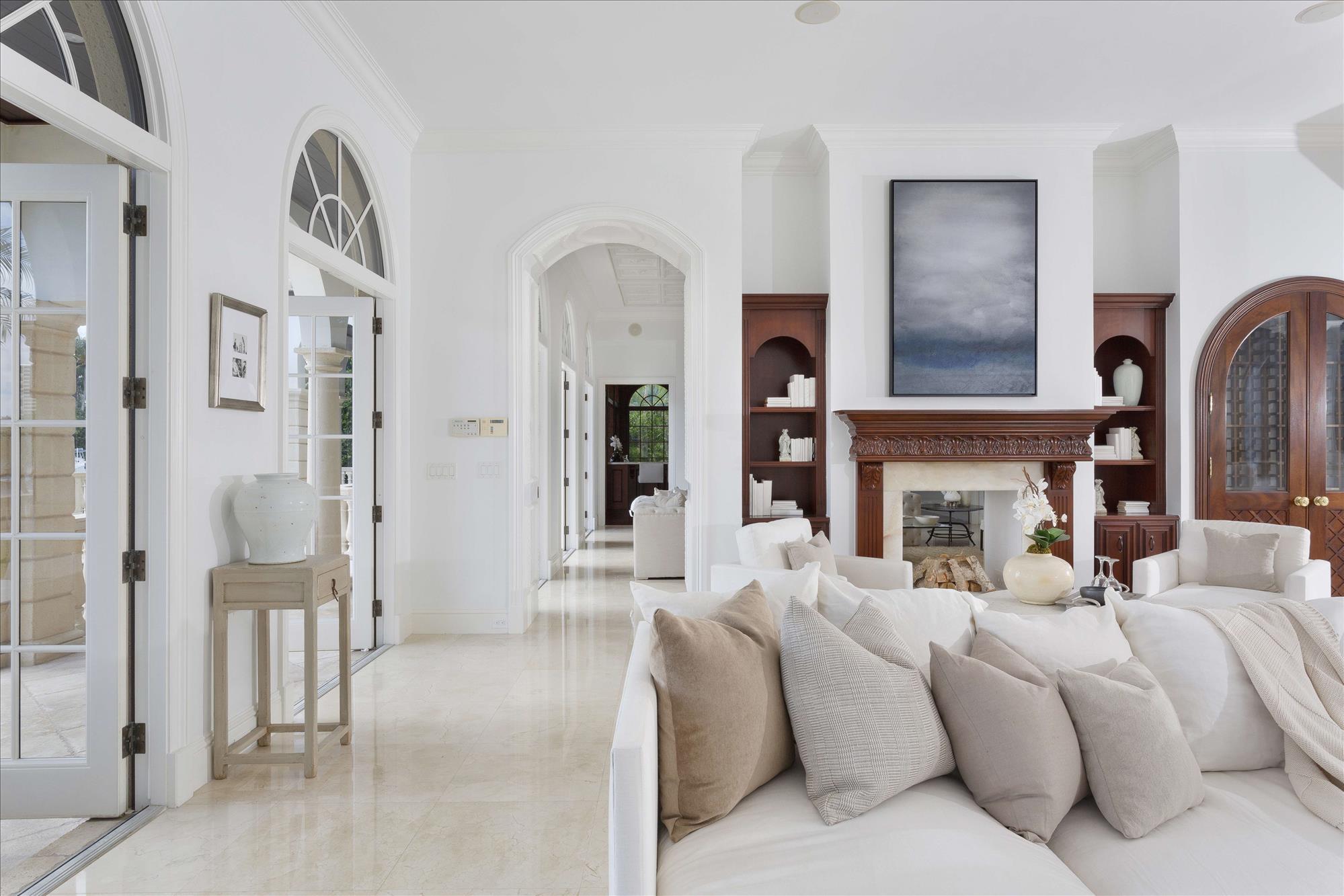 Royal Palm Yacht and Coun - Residential