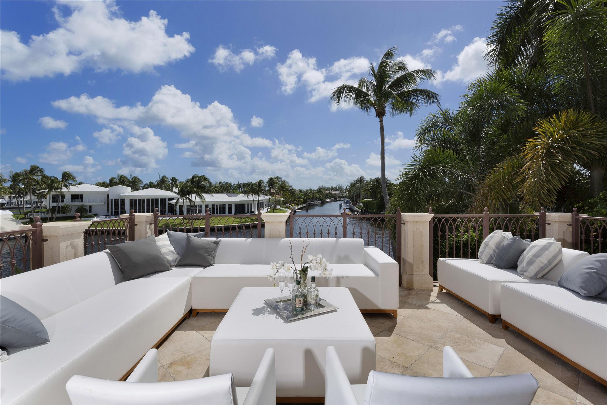 Royal Palm Yacht and Coun - Residential