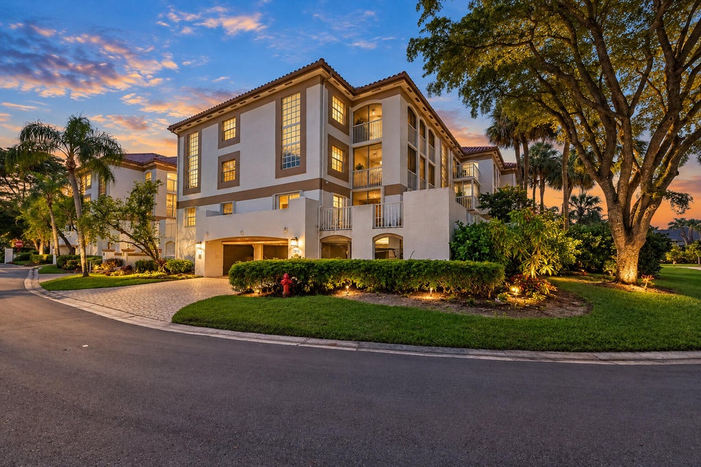 Photo of 7370 Orangewood Lane #208, Boca Raton, FL 33433 (MLS # B26090409)