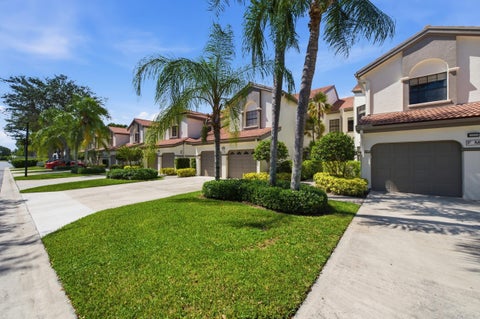 Tiny photo for 5219 EUROPA Drive #E, Boynton Beach, FL 33437 (MLS # B26070213)