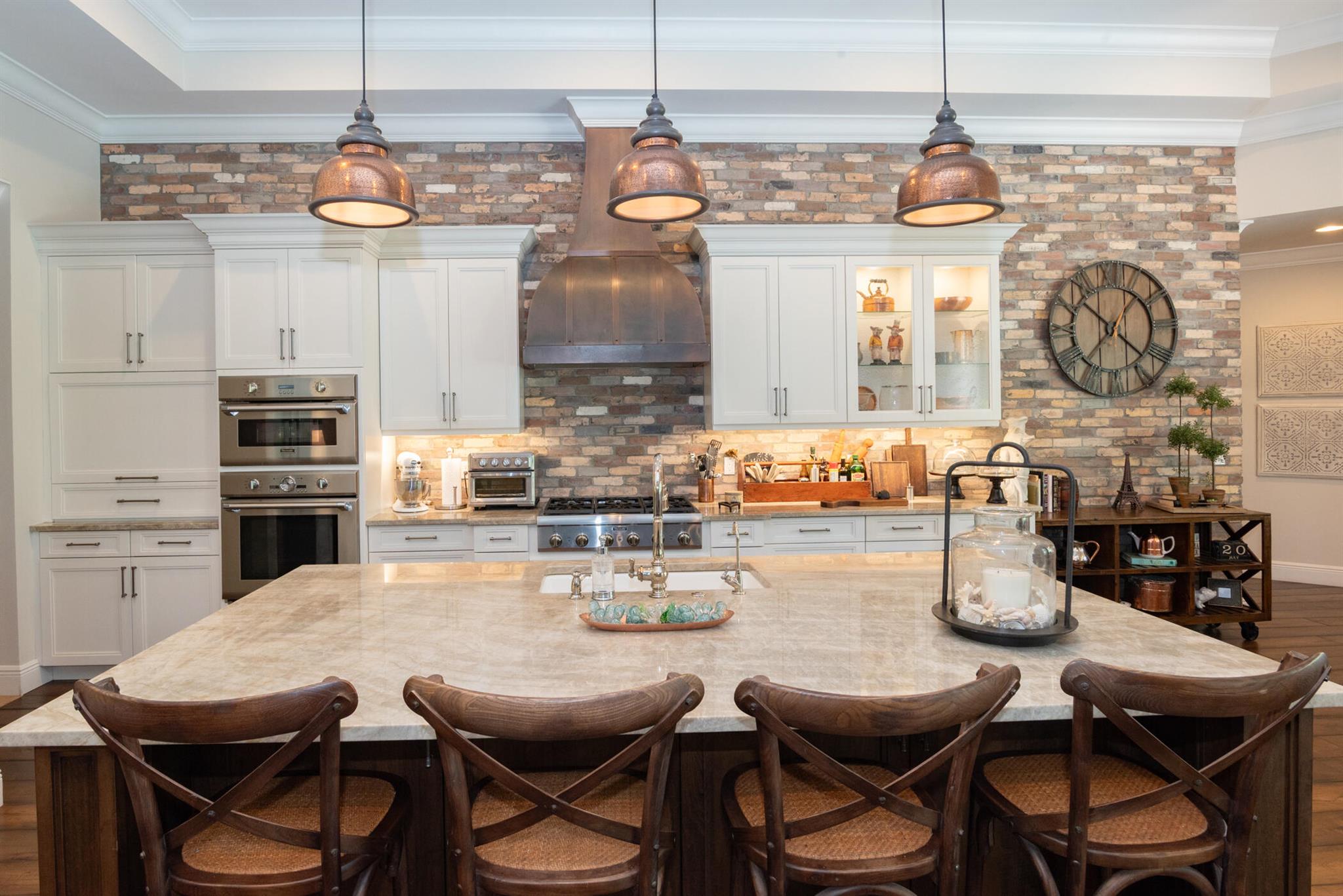 YACHT & COUNTRY CLUB OF S - Residential