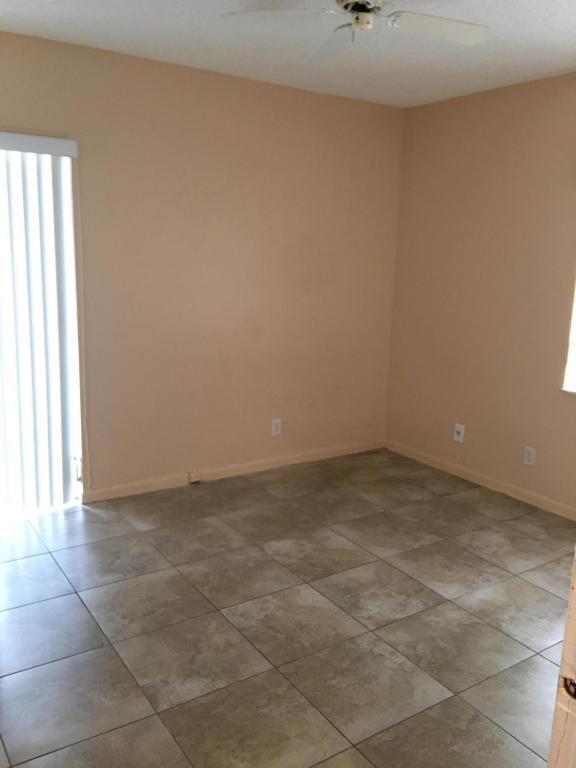 SPANISH OAKS CONDO - Residential