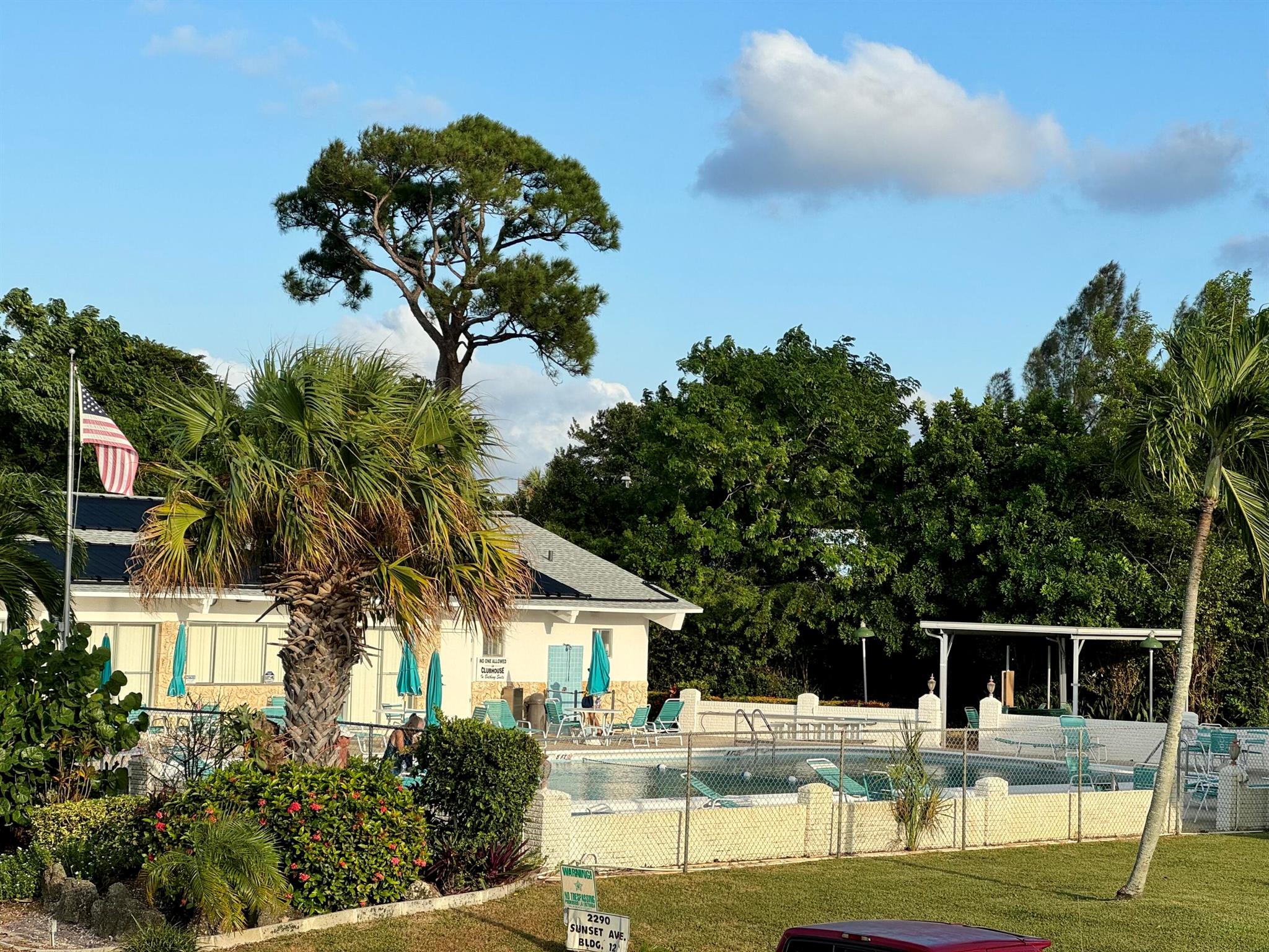 LAKESIDE POINT APT 6 COND - Residential Lease