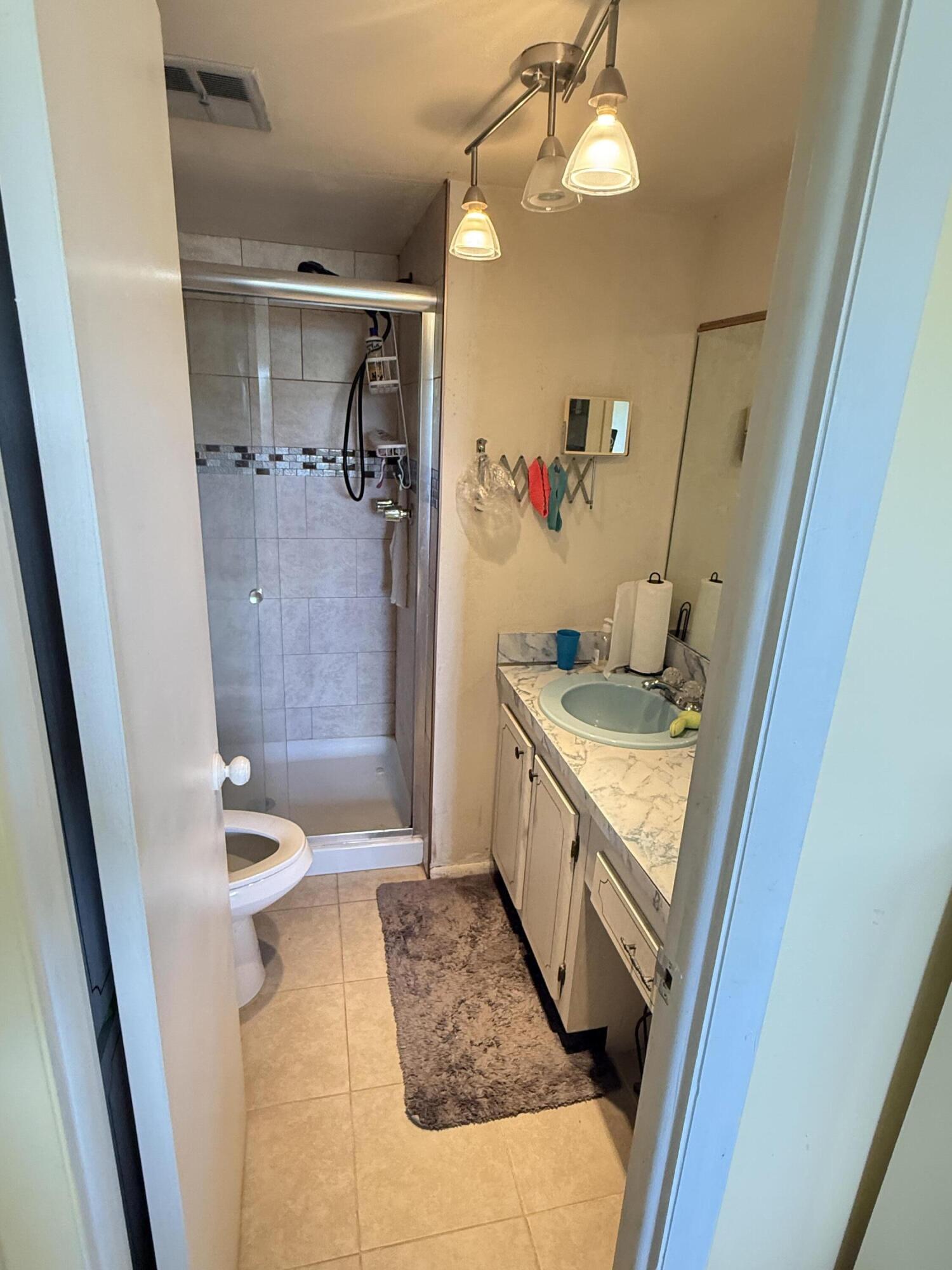 SUNRISE LAKES 31 CONDO - Residential