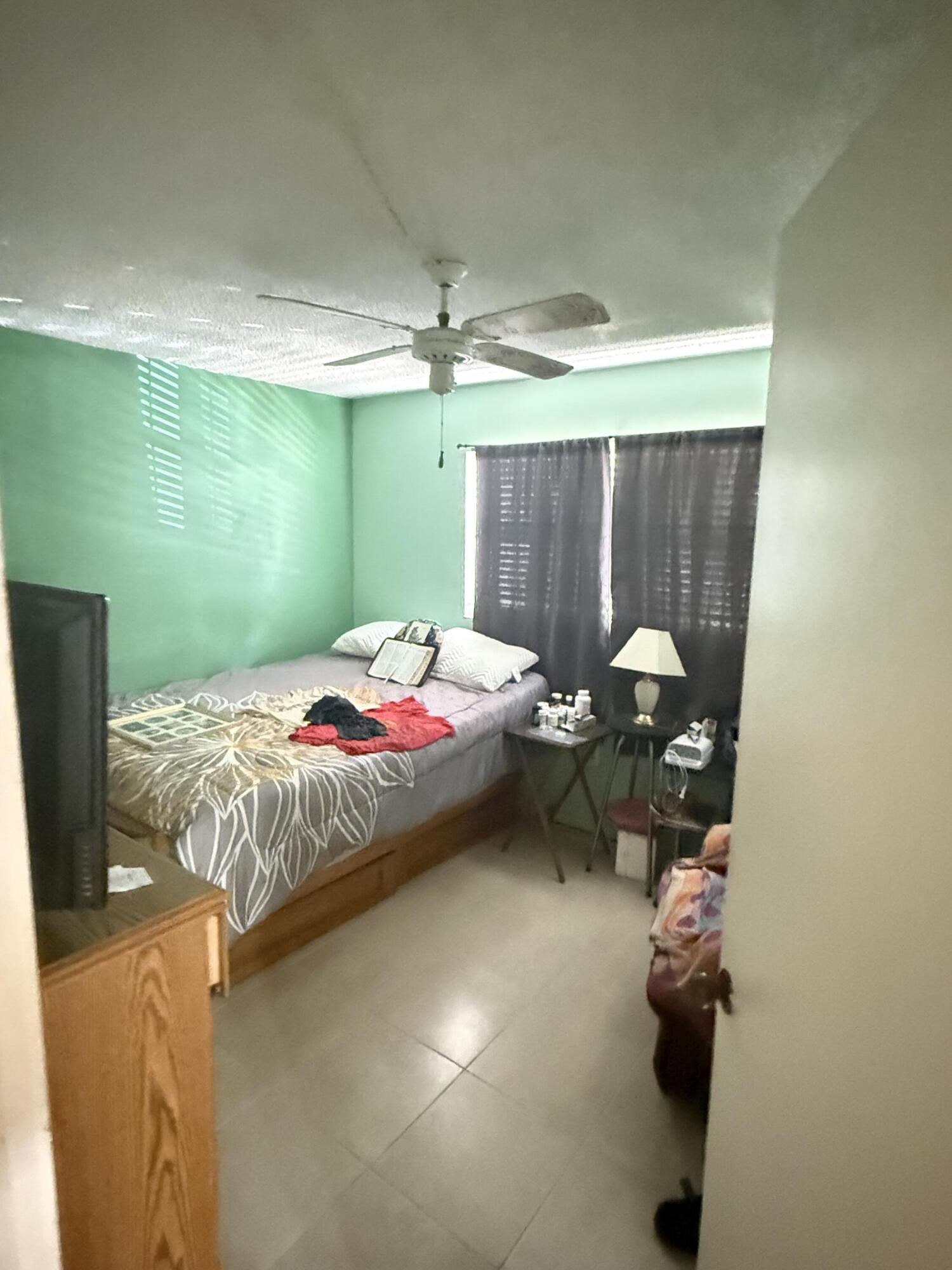 SUNRISE LAKES 31 CONDO - Residential