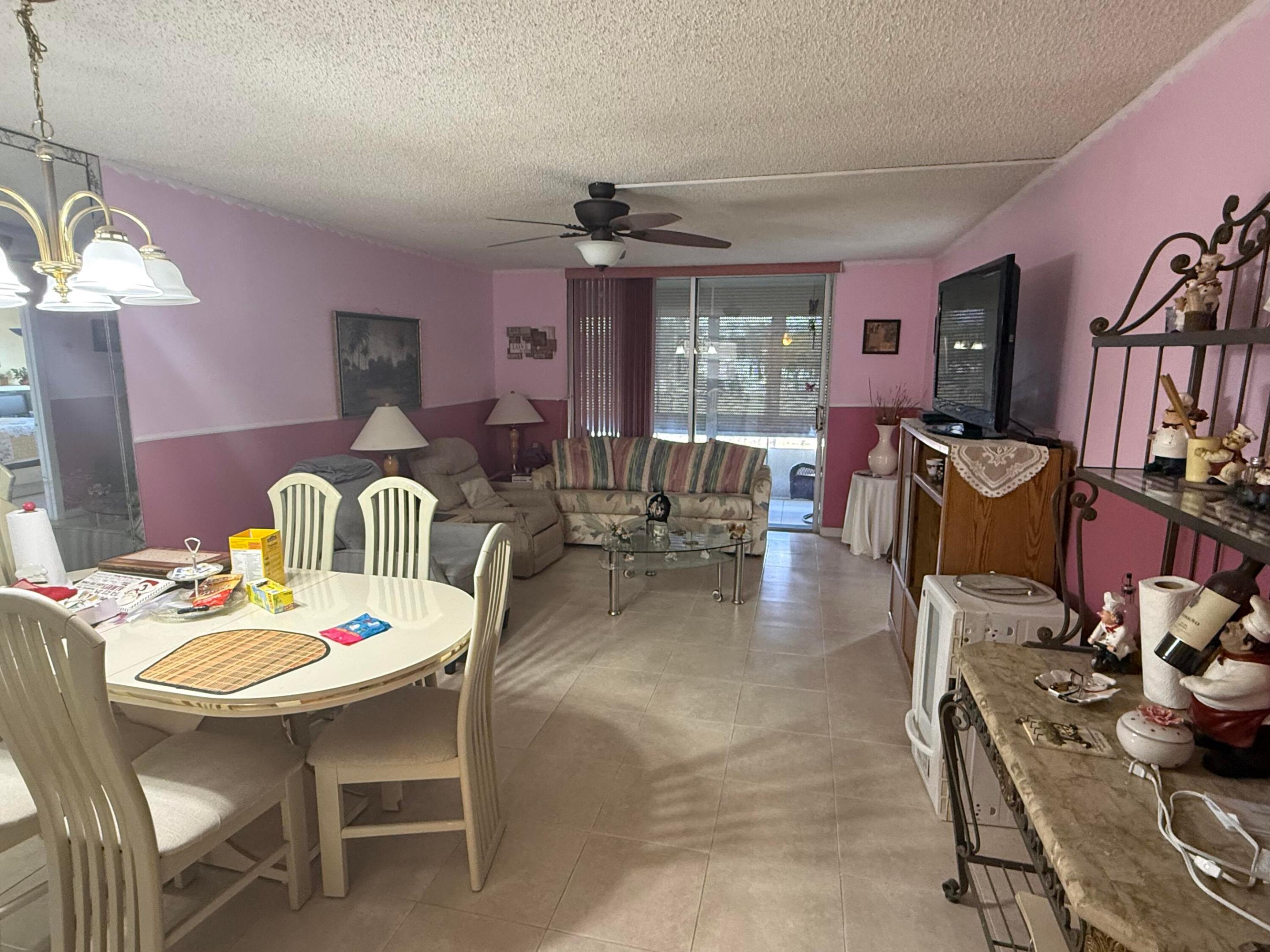 SUNRISE LAKES 31 CONDO - Residential