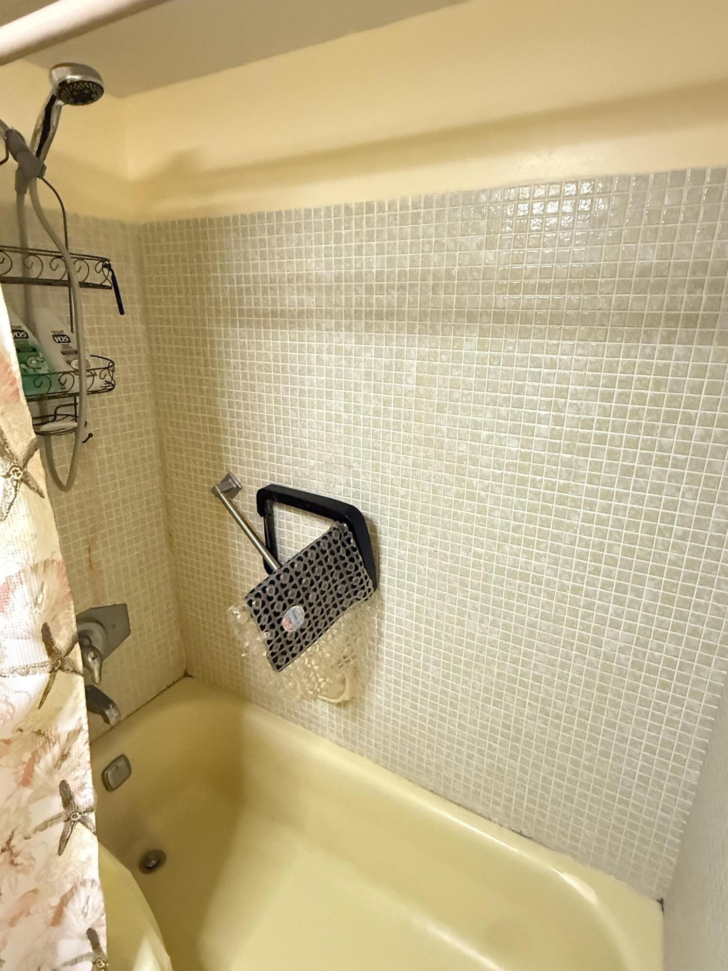 SUNRISE LAKES 31 CONDO - Residential