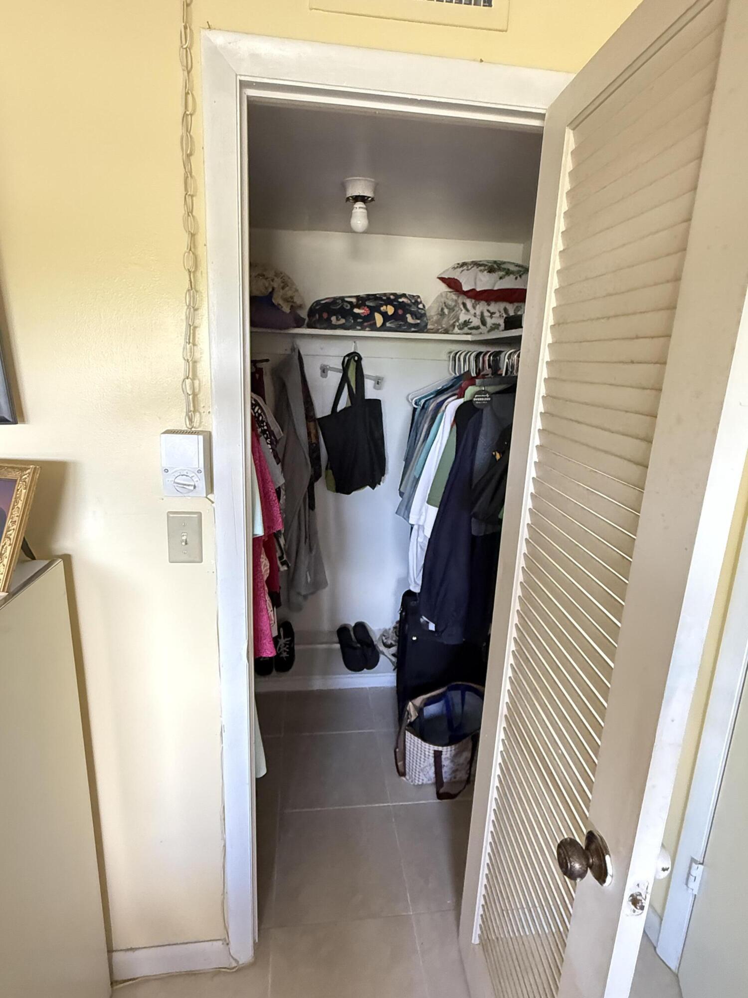 SUNRISE LAKES 31 CONDO - Residential