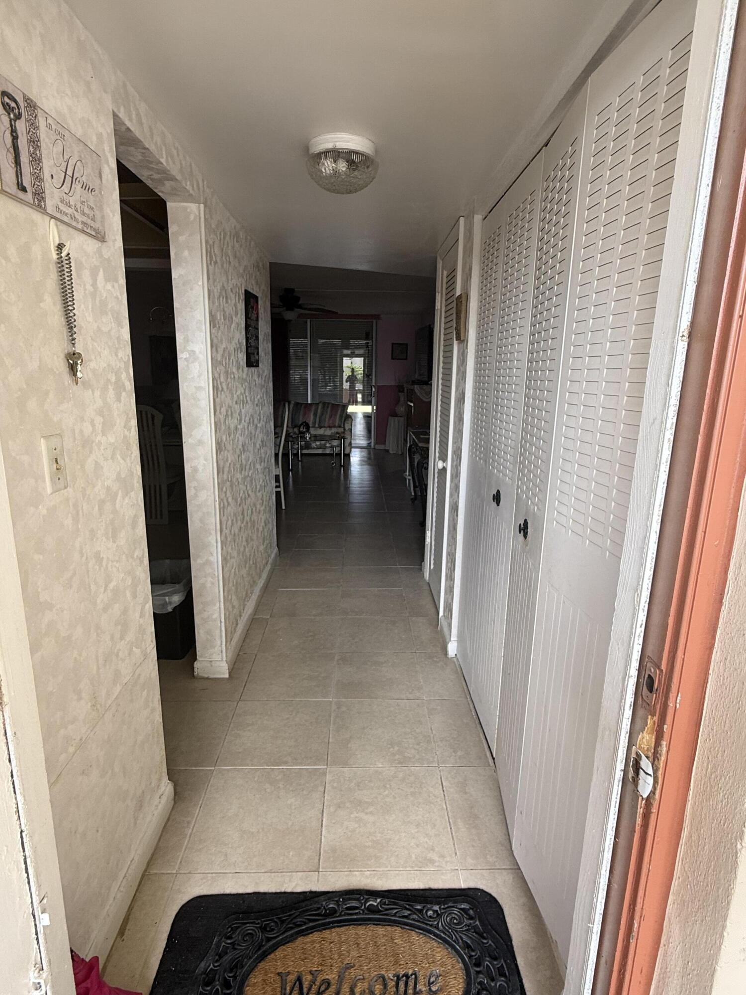 SUNRISE LAKES 31 CONDO - Residential