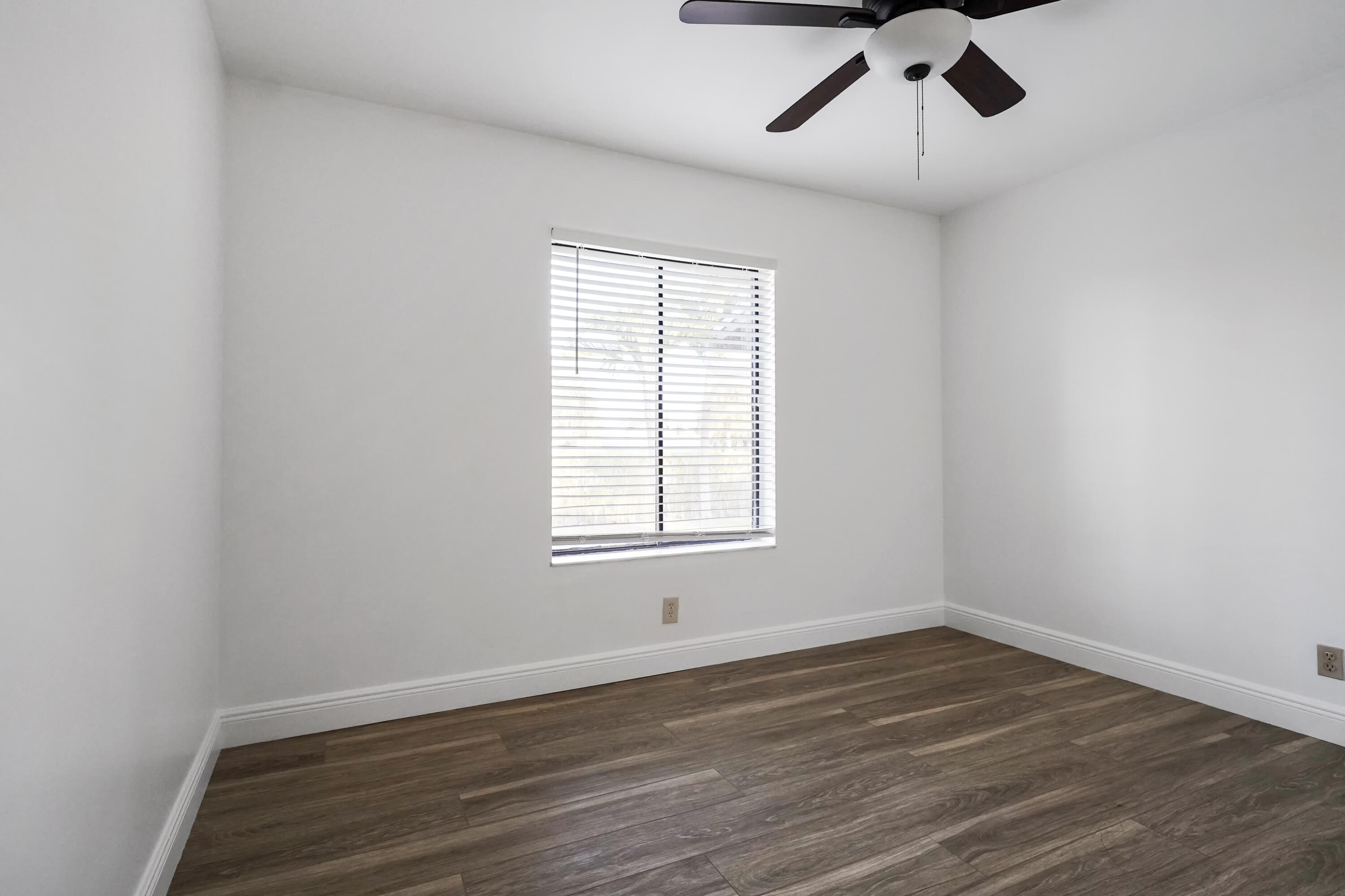 PINE RIDGE NORTH II CONDO - Residential Lease