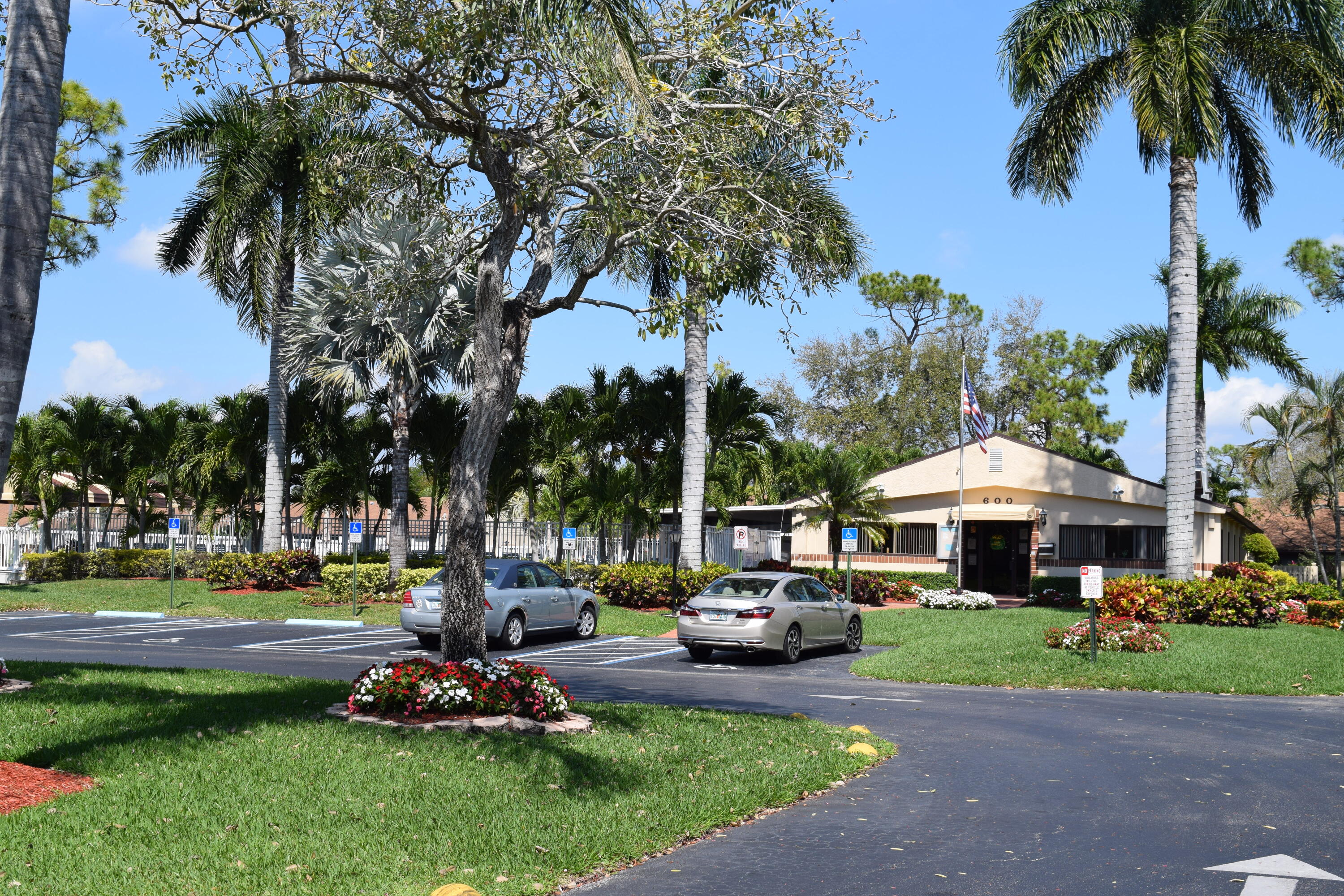 PINE RIDGE NORTH II CONDO - Residential Lease