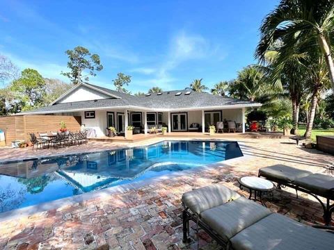 Photo of 14256 Greentree Trail, Wellington, FL 33414 (MLS # B26012514)