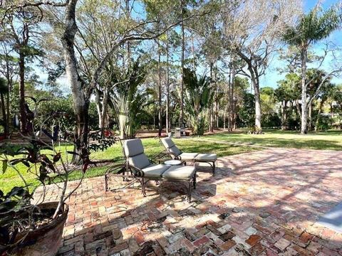 Tiny photo for 14256 Greentree Trail, Wellington, FL 33414 (MLS # B26012514)