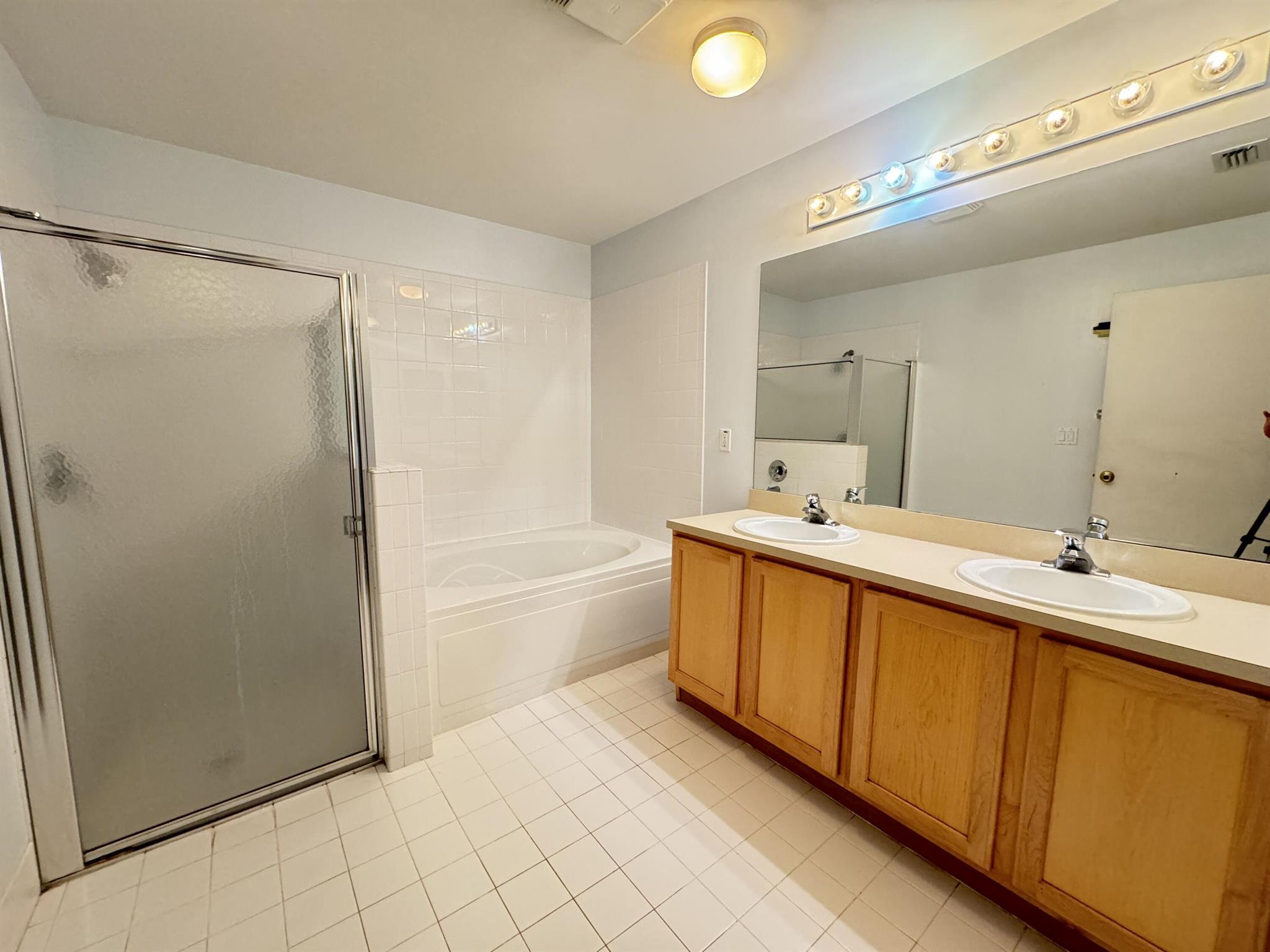 RIVERMILL - Residential Lease