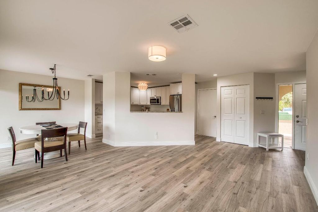 Photo of 6 E Lexington Lane #C, Palm Beach Gardens, FL 33418 (MLS # R11095174)