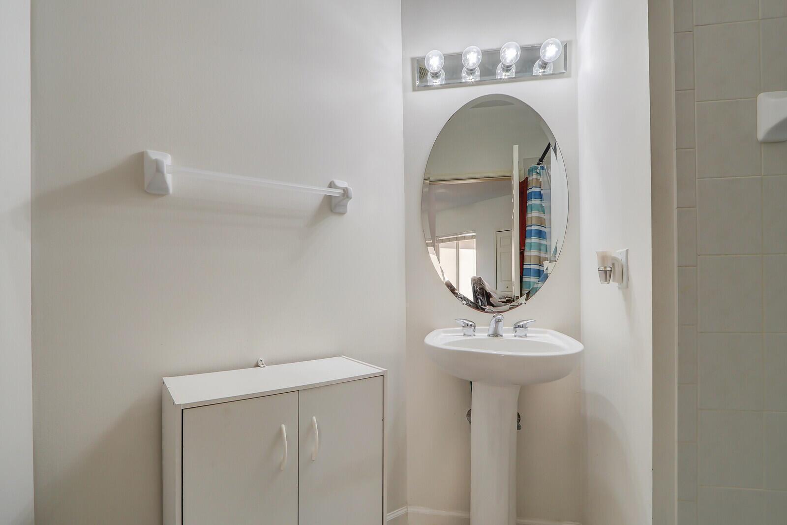 CASTLE PINES CONDOMINIUM - Residential Lease