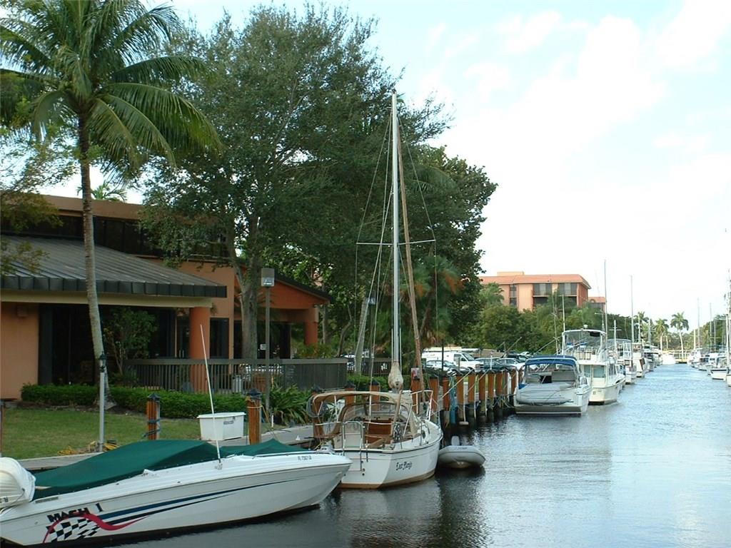 RIVER REACH - Residential