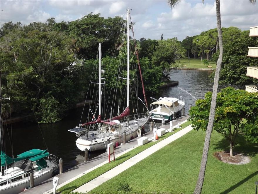LARGER 2/2 MODEL IN SOUGHT AFTER 1350 RIVER BUILDING.  SUNNY SOUTH EXPOSURE OVERLOOKING BOATS ON CANAL WITH VIEW TOWARDS NEW RIVER.  GATED WATERFRONT COMMUNITY WITH 24 HR MANNED GUARDHOUSE, HEATED POOLS, TENNIS, GYM & KAYAK RACKS.  2 SMALL PETS UNDER 20 LBS PERMITTED, DOCKAGE TO 50' AS AVAILABLE.  GREAT CENTRAL LOCATION MINUTES TO DOWNTOWN/LAS OLAS, BEACHES, RESTAURANTS, SHOPPING, PERFORMING ARTS, MUSEUMS, AIRPORT, PORT & ALL MAJOR EXPRESSWAYS.