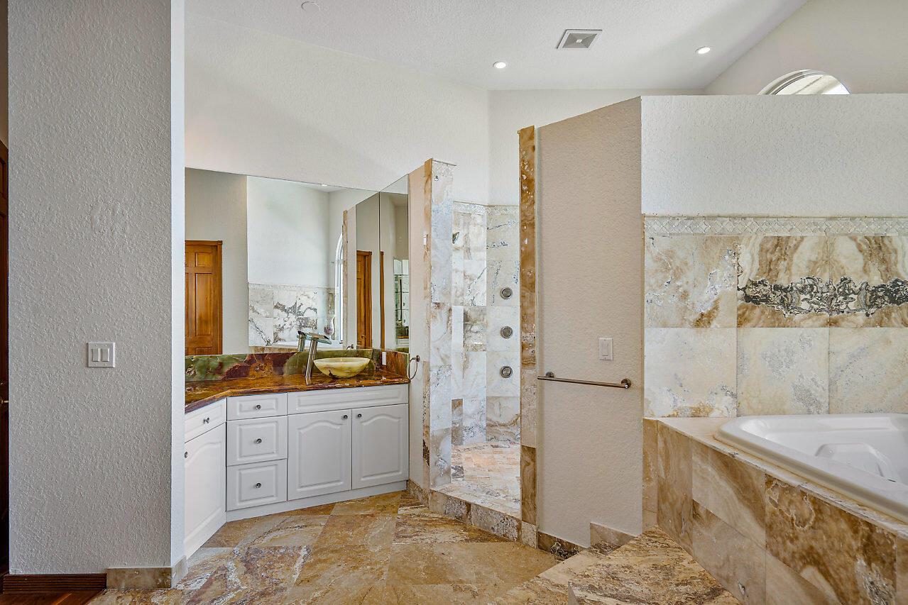 RIDGE HARBOUR ESTATES - Residential Lease