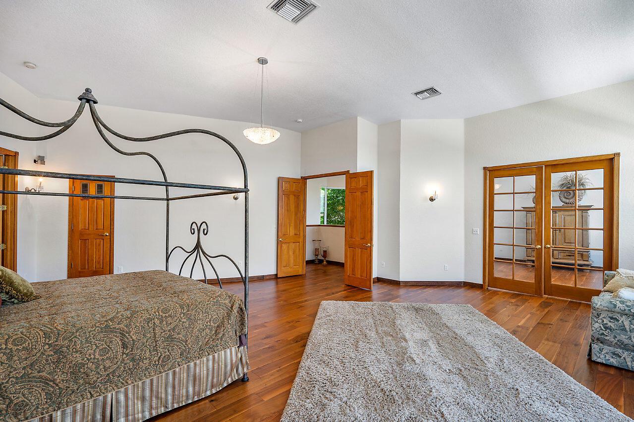 RIDGE HARBOUR ESTATES - Residential Lease