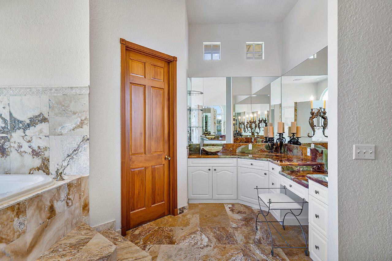 RIDGE HARBOUR ESTATES - Residential Lease