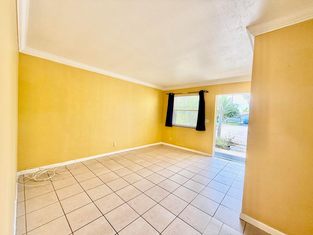 Photo of 1607 HOLLY Street #6, Lantana, FL 33462 (MLS # B26073415)