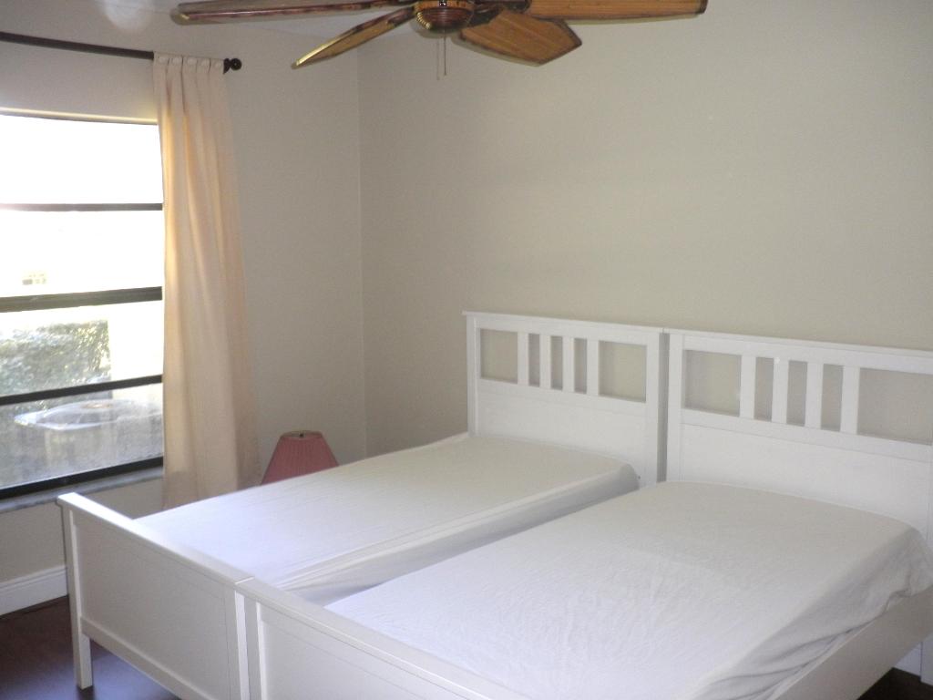 WINDWOOD UNIT I - Residential Lease