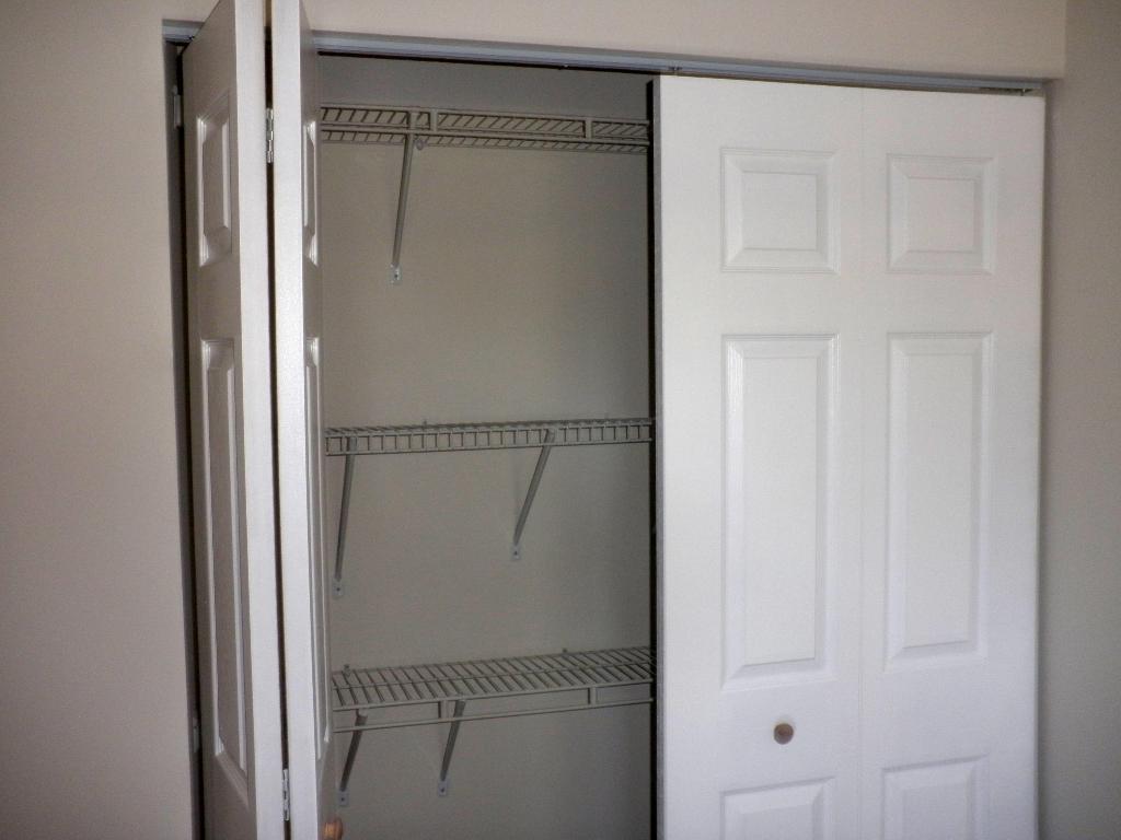 WINDWOOD UNIT I - Residential Lease