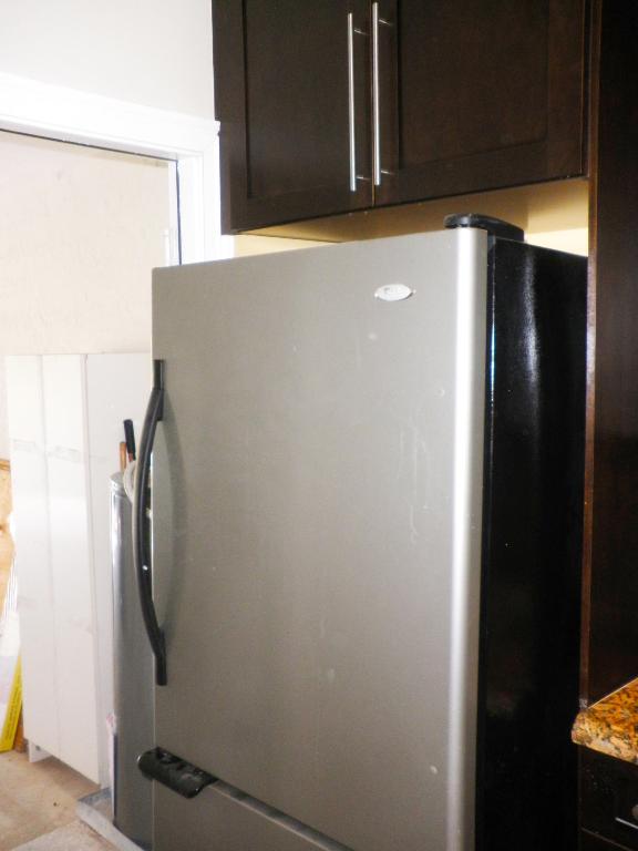 WINDWOOD UNIT I - Residential Lease