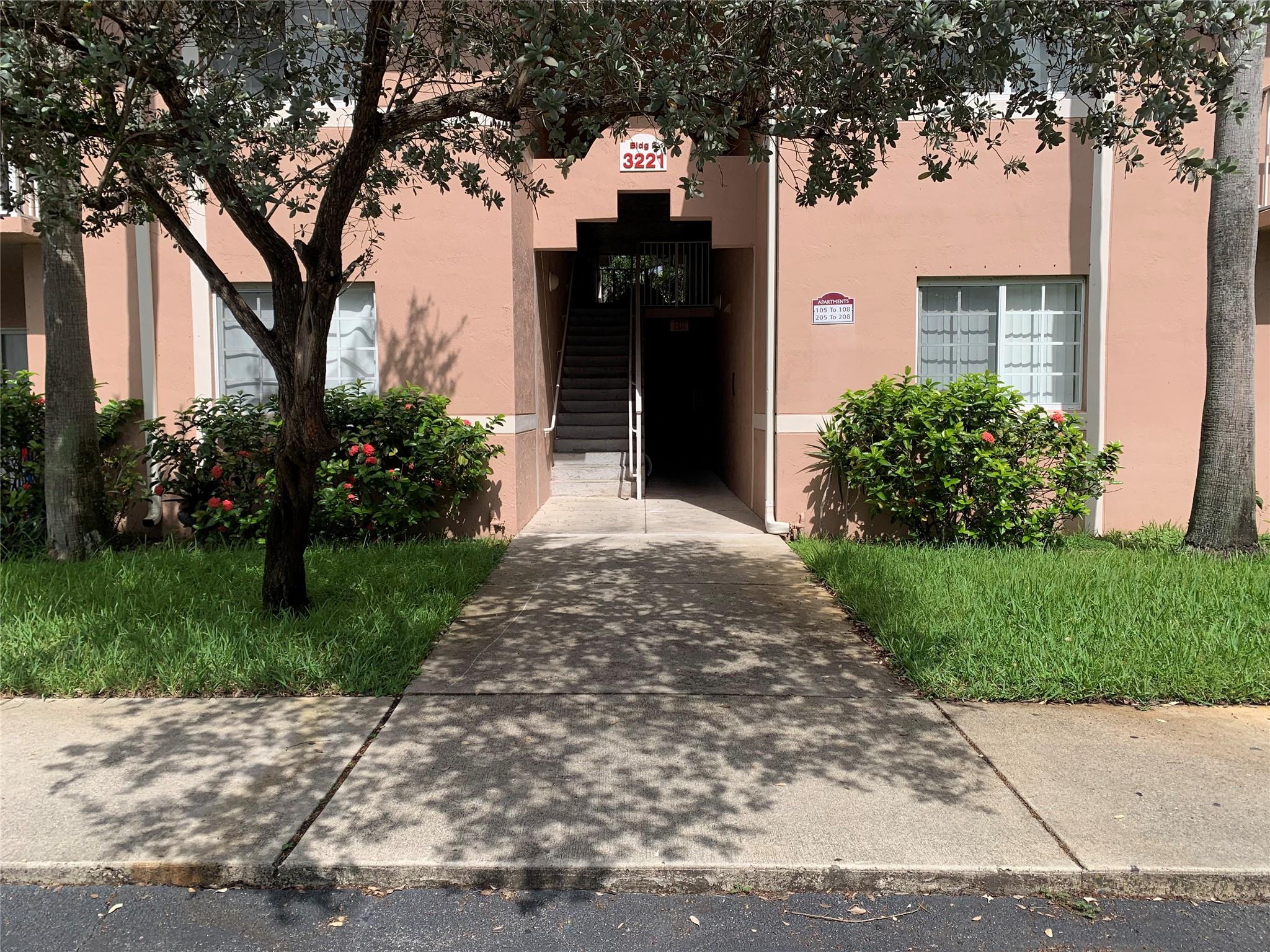 Coming soon to our 3221 Sabal Palm Manor in Davie, FL! This charming house features 2 bedrooms and 2 bathrooms, perfect for those seeking a cozy yet spacious living space. Enjoy the convenience of a swimming pool, fitness center, and child play area right at your fingertips. With plenty of guest parking available, hosting friends and family is a breeze. The washer and dryer in unit add an extra level of convenience to your daily routine. Located close to schools, this house is ideal for those looking for a convenient and comfortable living experience. Don't miss out on this fantastic opportunity to make 3221 Sabal Palm Manor your new home!