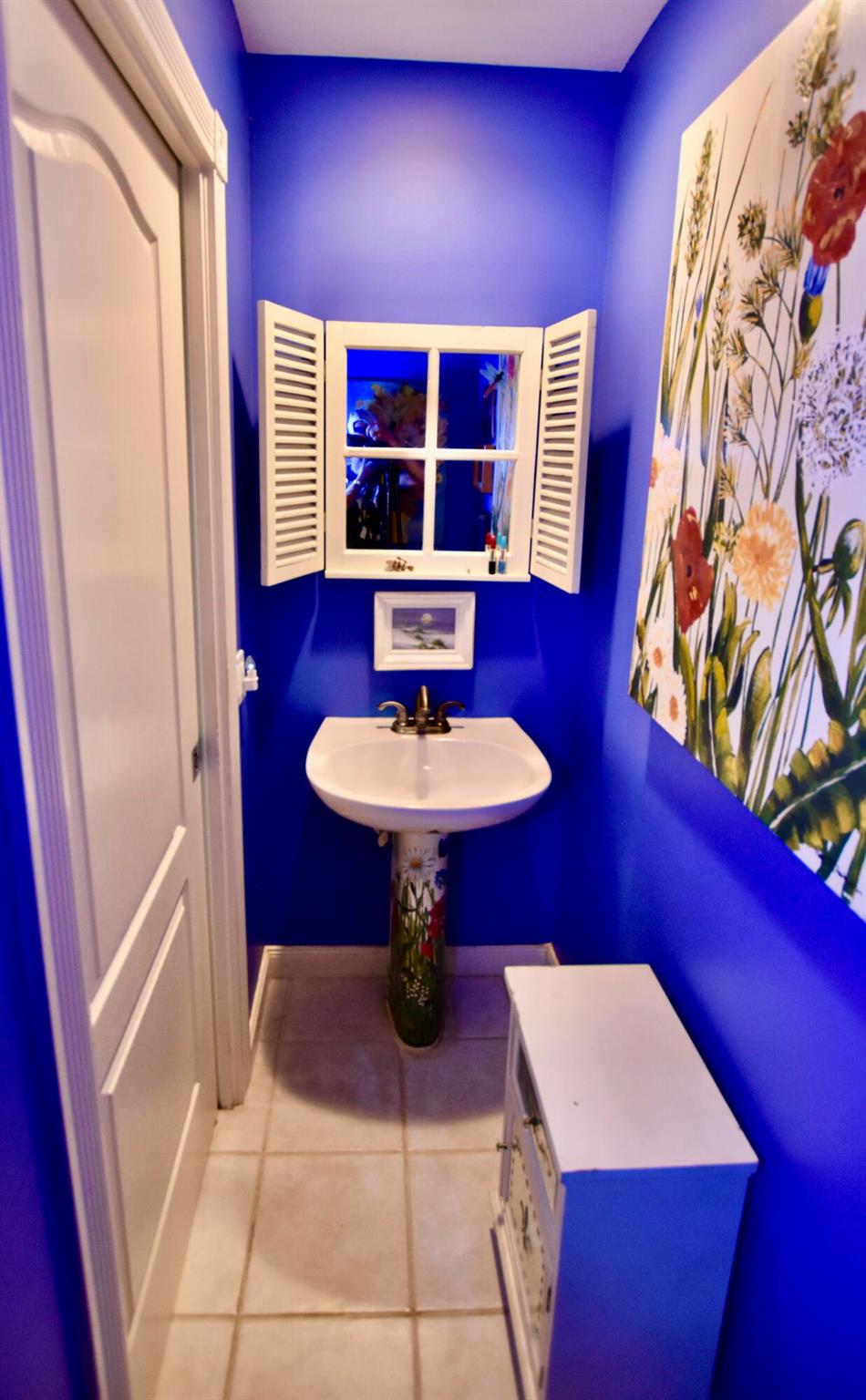 TEQUESTA OAKS - Residential
