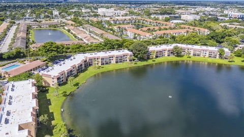 Tiny photo for 6427 CORAL LAKE Drive #303, Margate, FL 33063 (MLS # B26090633)
