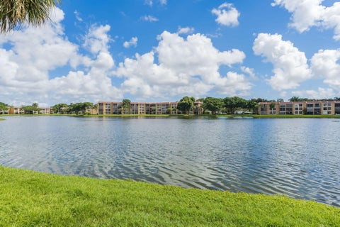 Tiny photo for 6427 CORAL LAKE Drive #303, Margate, FL 33063 (MLS # B26090633)