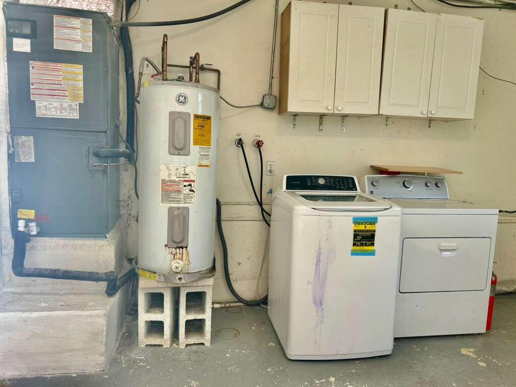 SUNRISE GOLF VILLAGE SEC 21 - Residential