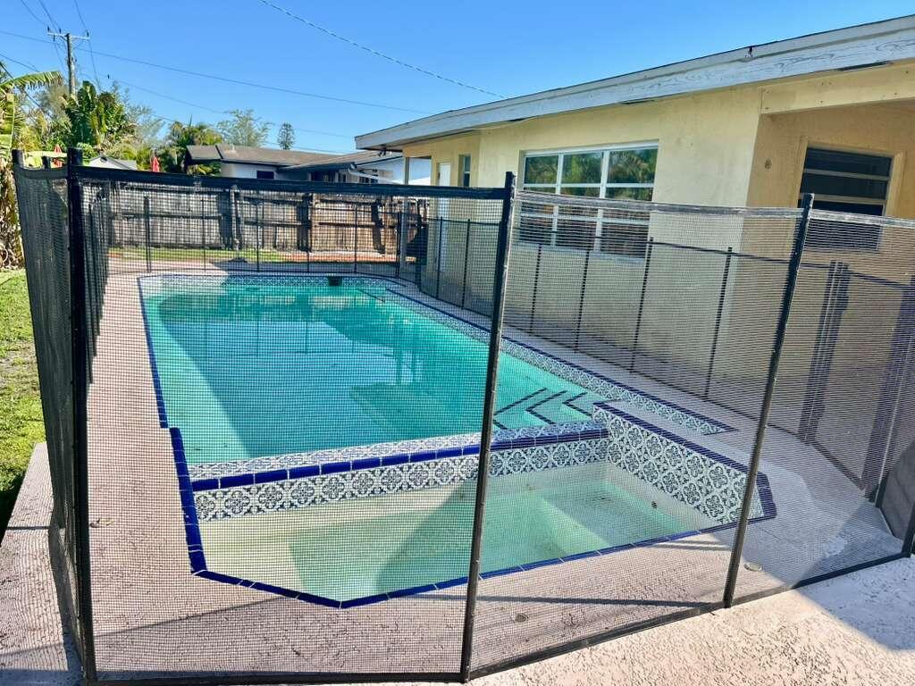 SUNRISE GOLF VILLAGE SEC 21 - Residential