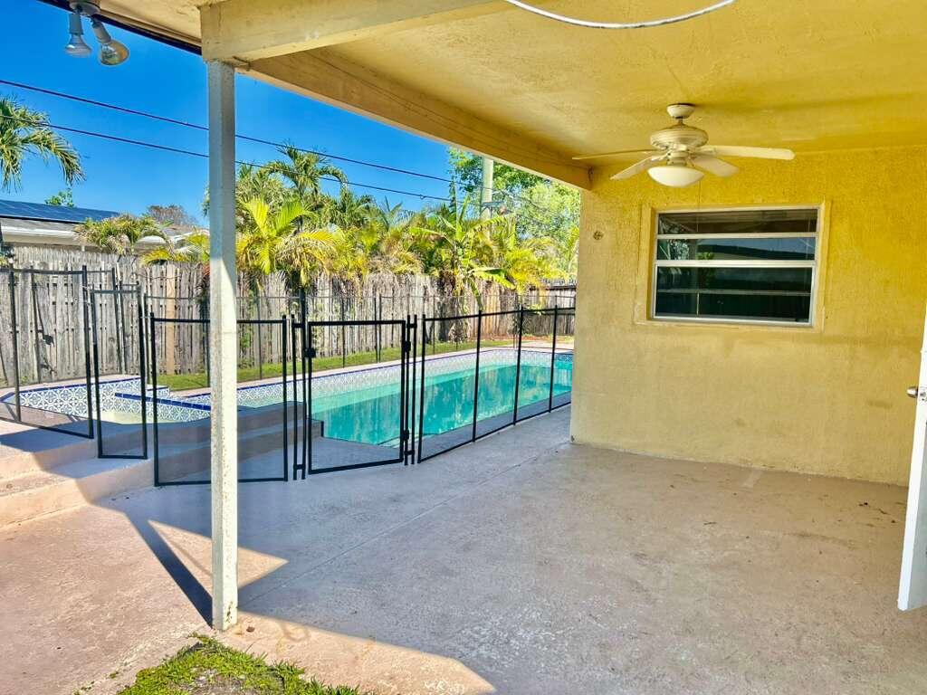 SUNRISE GOLF VILLAGE SEC 21 - Residential