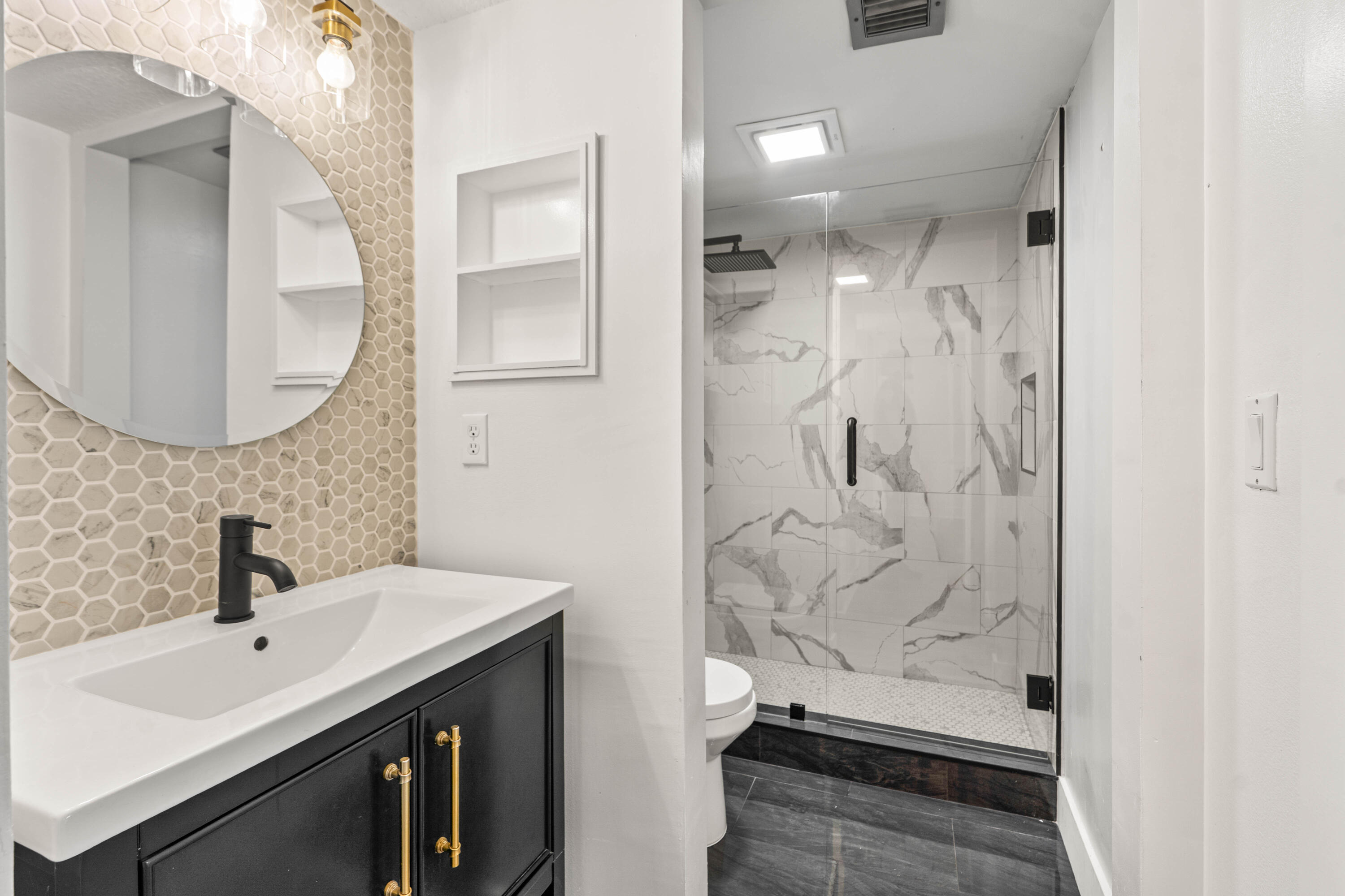 RIVEREDGE CONDO - Residential