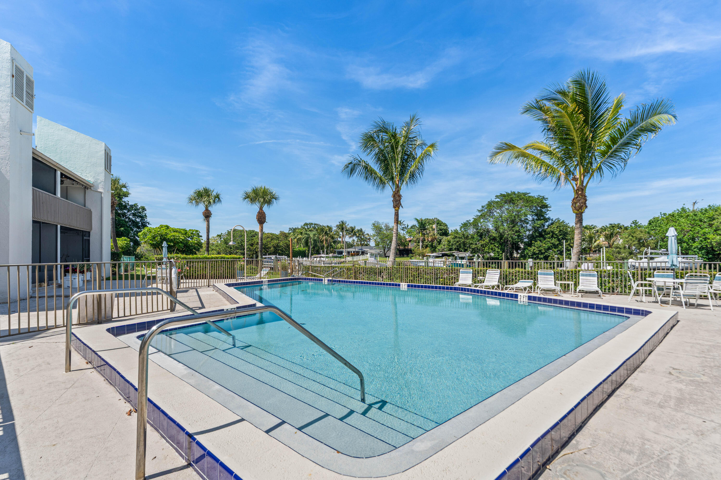 RIVEREDGE CONDO - Residential
