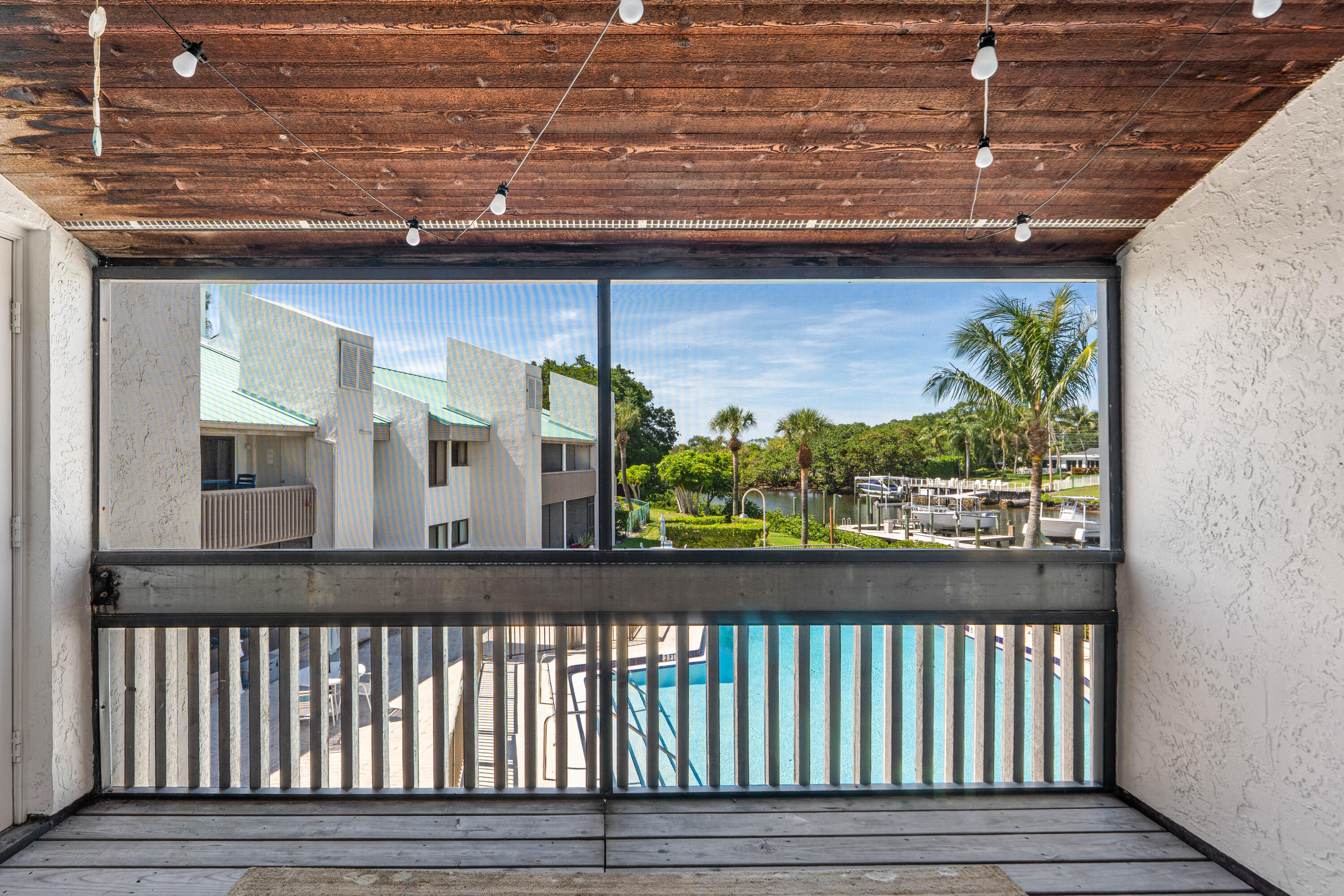 RIVEREDGE CONDO - Residential